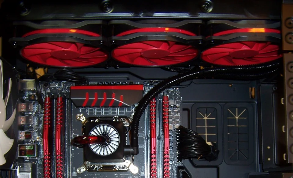 Arctic Liquid Freezer III 420 — 420mm AIO, 3× P140 fans, best thermal-per-euro 420mm